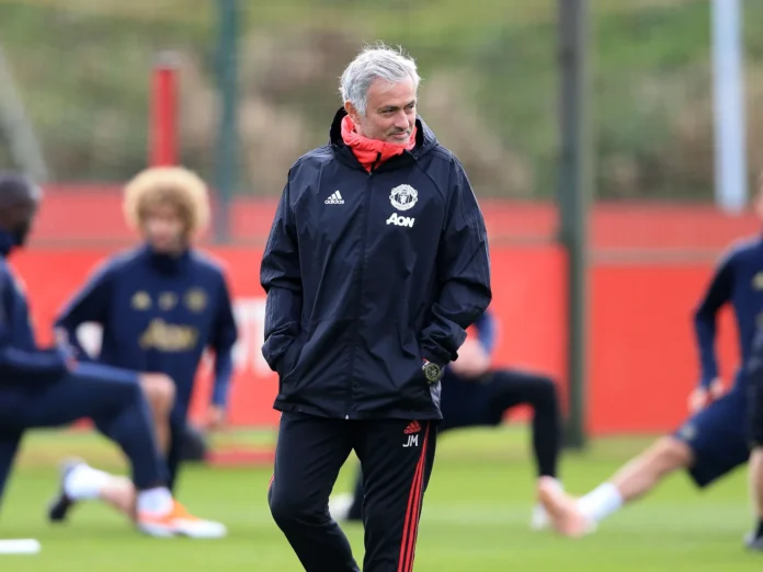 José Mourinho arrives at Manchester United to restore Premier League glory