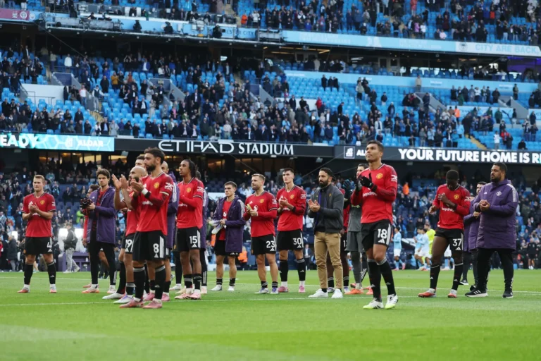 5 midfielders Manchester United could sign