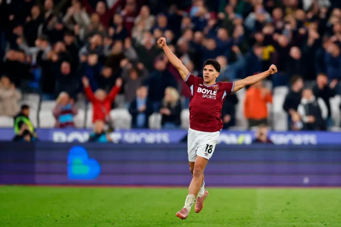 Mateus Fernandes in action for West Ham, reportedly a target for Manchester United this summer
