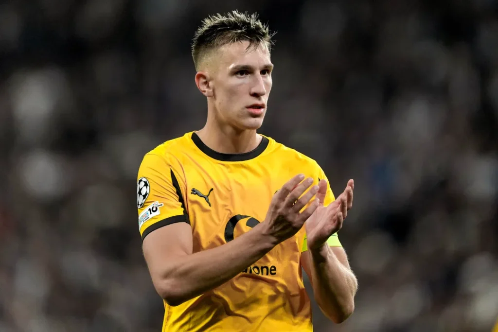 Nico Schlotterbeck Borussia Dortmund centre-back Liverpool transfer target