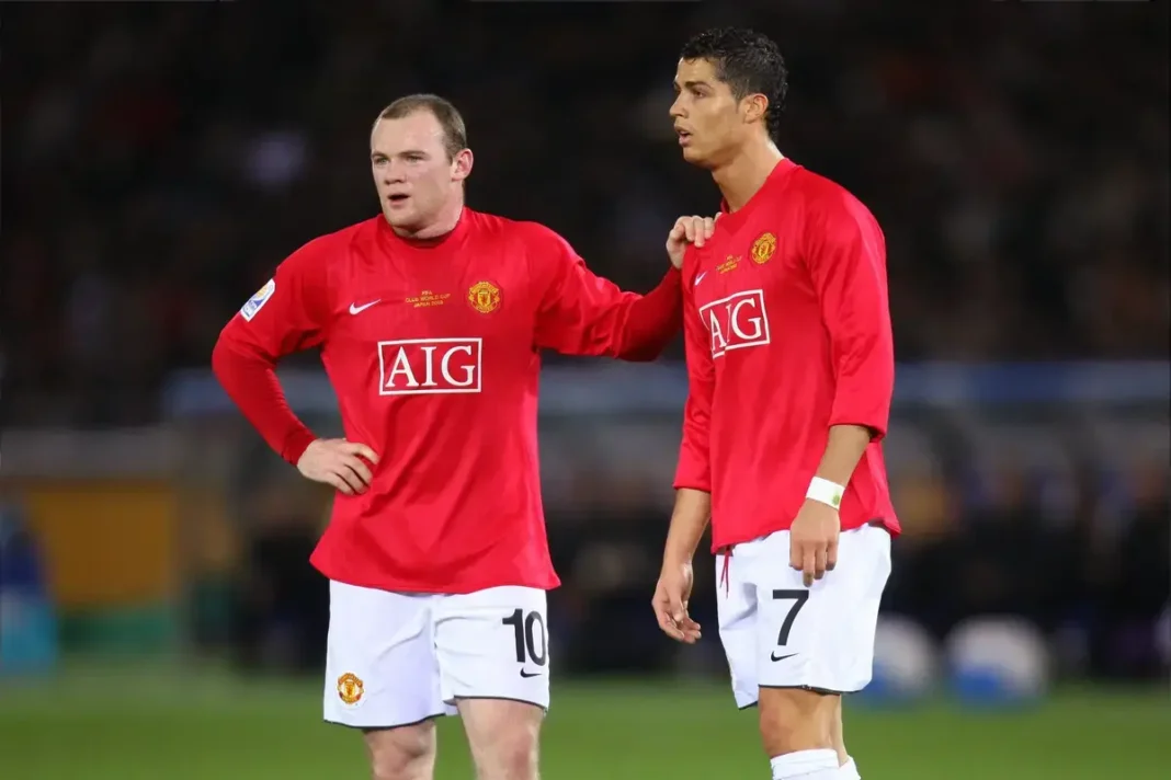 Wayne Rooney and Henrikh Mkhitaryan competing for Manchester United number 10 role
